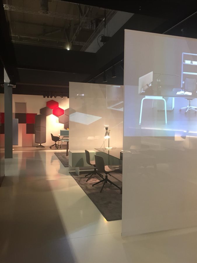 44588056_1853755268010937_7584904784377806848_o