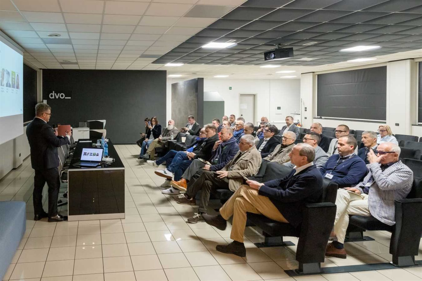 DVO_meeting_agenti_MG_9195(2)