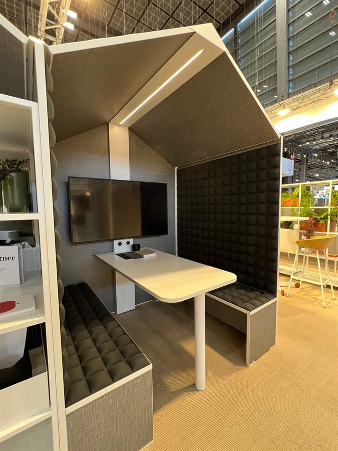 PHOTO-2023-04-04-09-04-34